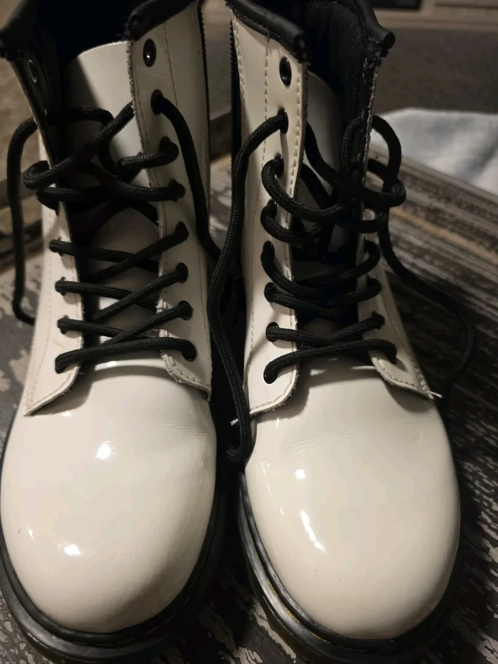 Dr. Martens 1460J White Patent Leather Zip Boots | Size 4 US - Like NEW! VGUC!